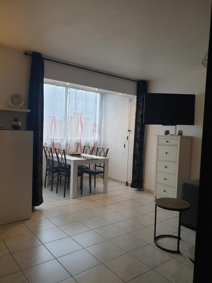 Le Queirele Apartment เลอลาวองดูว์ ภายนอก รูปภาพ